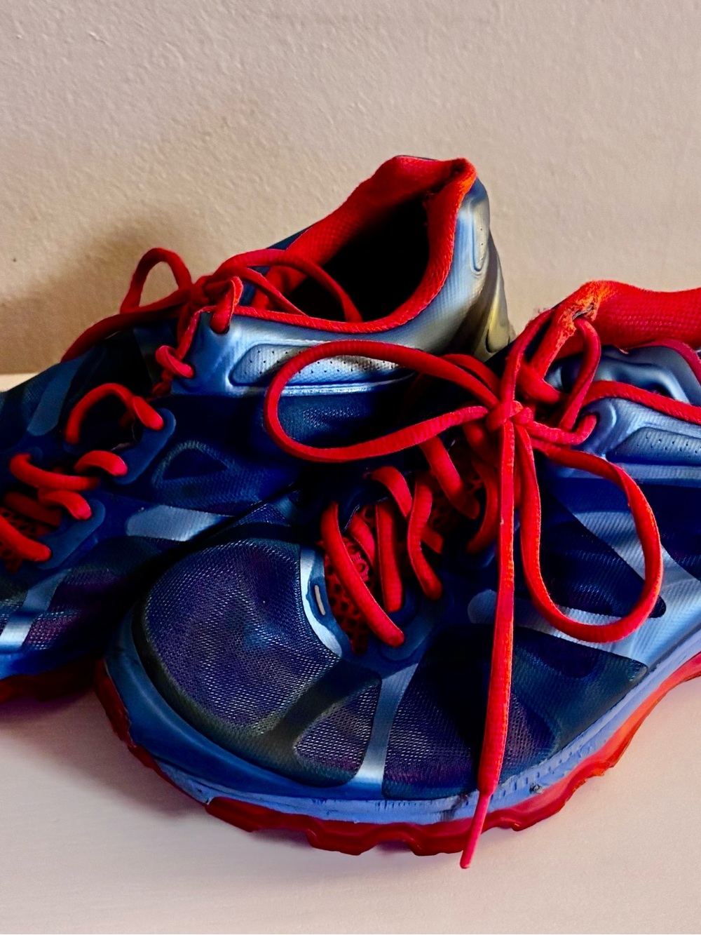 Vintage Nike Air Blue Sneakers with Red Accents
